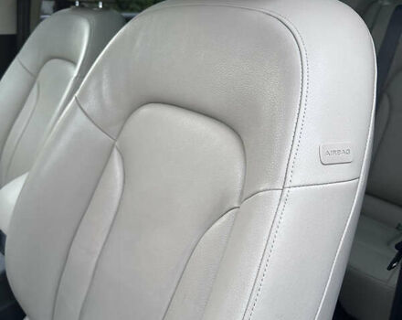 Белый Ауди Ку 5, объемом двигателя 2 л и пробегом 141 тыс. км за 16000 $, фото 8 на Automoto.ua