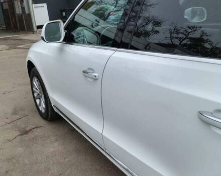 Белый Ауди Ку 5, объемом двигателя 2 л и пробегом 150 тыс. км за 17425 $, фото 5 на Automoto.ua