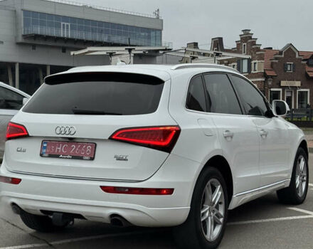 Белый Ауди Ку 5, объемом двигателя 1.98 л и пробегом 79 тыс. км за 16500 $, фото 9 на Automoto.ua