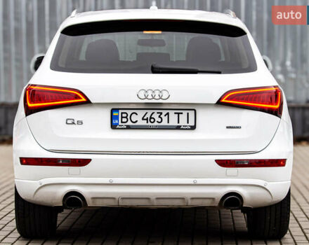 Белый Ауди Ку 5, объемом двигателя 1.98 л и пробегом 99 тыс. км за 15800 $, фото 22 на Automoto.ua