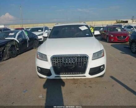 Білий Ауді Ку 5, об'ємом двигуна 2 л та пробігом 106 тис. км за 2900 $, фото 10 на Automoto.ua