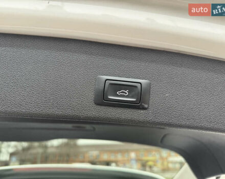 Белый Ауди Ку 5, объемом двигателя 1.98 л и пробегом 174 тыс. км за 16900 $, фото 15 на Automoto.ua