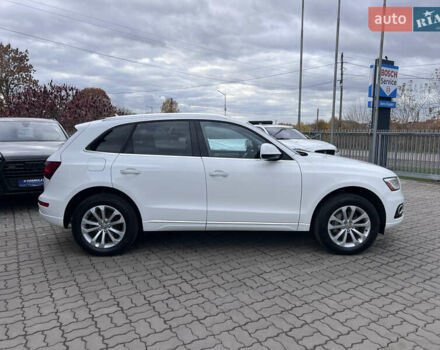 Белый Ауди Ку 5, объемом двигателя 1.98 л и пробегом 144 тыс. км за 15490 $, фото 1 на Automoto.ua