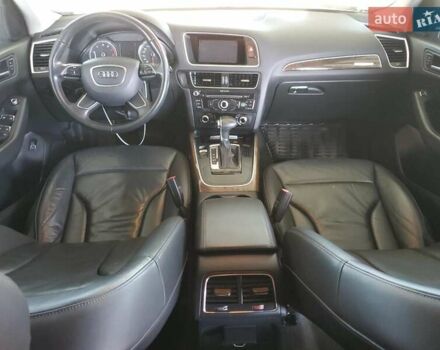 Белый Ауди Ку 5, объемом двигателя 1.98 л и пробегом 109 тыс. км за 3000 $, фото 7 на Automoto.ua