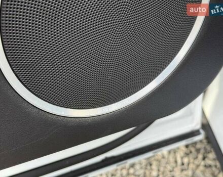 Белый Ауди Ку 5, объемом двигателя 2.97 л и пробегом 123 тыс. км за 20300 $, фото 25 на Automoto.ua