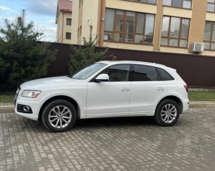 Белый Ауди Ку 5, объемом двигателя 2 л и пробегом 105 тыс. км за 16600 $, фото 3 на Automoto.ua