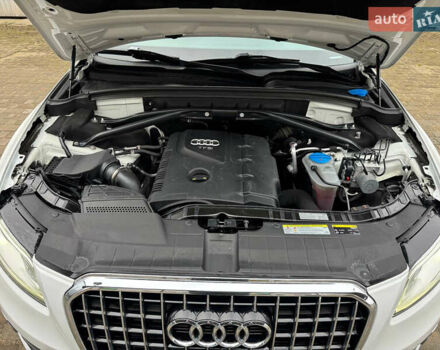 Белый Ауди Ку 5, объемом двигателя 2 л и пробегом 129 тыс. км за 17500 $, фото 15 на Automoto.ua