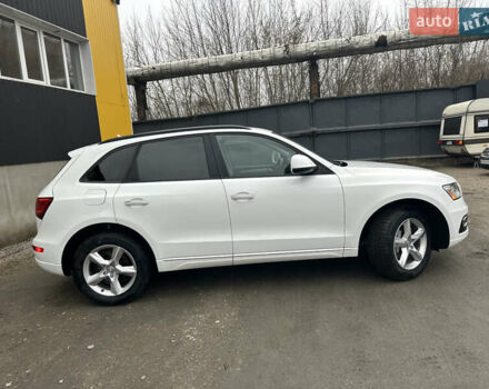 Белый Ауди Ку 5, объемом двигателя 2 л и пробегом 130 тыс. км за 17500 $, фото 8 на Automoto.ua