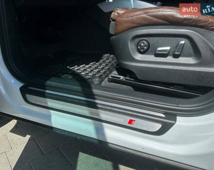 Белый Ауди Ку 5, объемом двигателя 1.98 л и пробегом 183 тыс. км за 18900 $, фото 28 на Automoto.ua