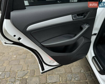 Белый Ауди Ку 5, объемом двигателя 2 л и пробегом 129 тыс. км за 15450 $, фото 56 на Automoto.ua