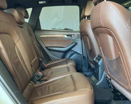 Белый Ауди Ку 5, объемом двигателя 2 л и пробегом 174 тыс. км за 16800 $, фото 19 на Automoto.ua