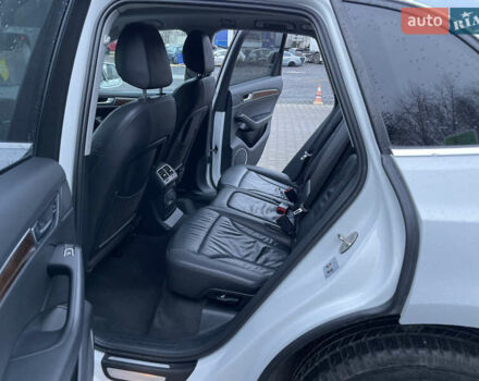 Белый Ауди Ку 5, объемом двигателя 2 л и пробегом 233 тыс. км за 15500 $, фото 16 на Automoto.ua