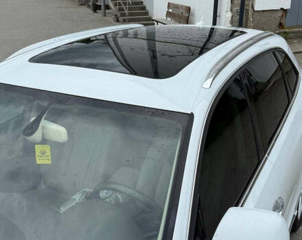 Белый Ауди Ку 5, объемом двигателя 1.98 л и пробегом 180 тыс. км за 18000 $, фото 11 на Automoto.ua