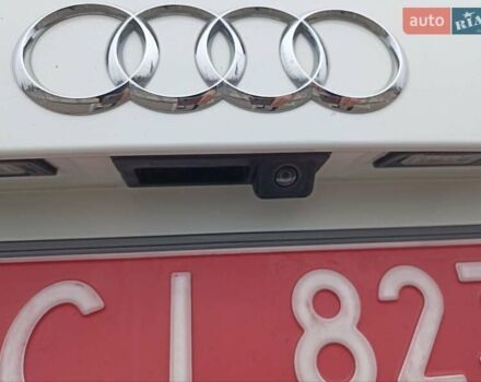 Белый Ауди Ку 5, объемом двигателя 2 л и пробегом 150 тыс. км за 17425 $, фото 4 на Automoto.ua