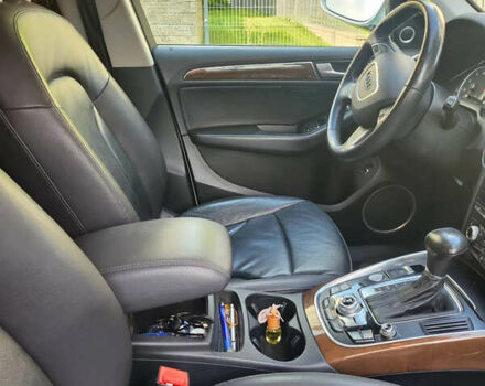 Белый Ауди Ку 5, объемом двигателя 1.98 л и пробегом 136 тыс. км за 16000 $, фото 7 на Automoto.ua