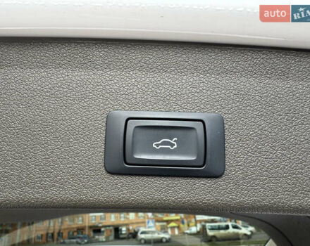 Белый Ауди Ку 5, объемом двигателя 1.98 л и пробегом 175 тыс. км за 17100 $, фото 13 на Automoto.ua