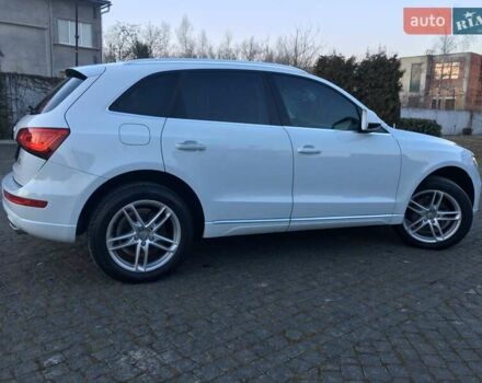 Белый Ауди Ку 5, объемом двигателя 2 л и пробегом 174 тыс. км за 15300 $, фото 4 на Automoto.ua