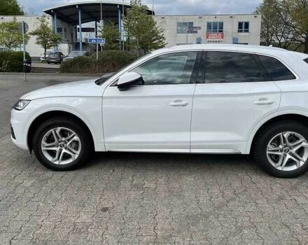 Ауді Ку 5 2017 у Львові на Automoto.ua Білий Ауді Ку 5, об'ємом двигуна 2 л та пробігом 137 тис. км за 18300 $, фото 1 на Automoto.ua