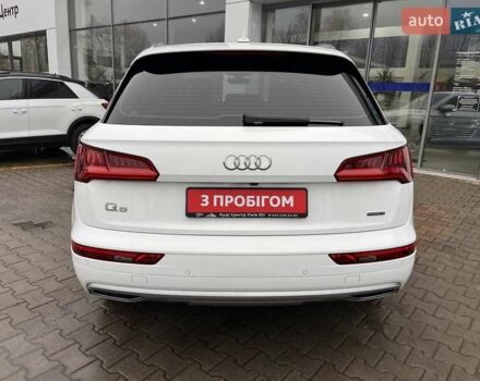 Белый Ауди Ку 5, объемом двигателя 1.98 л и пробегом 104 тыс. км за 36000 $, фото 5 на Automoto.ua