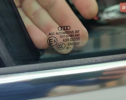 Білий Ауді Ку 5, об'ємом двигуна 1.98 л та пробігом 225 тис. км за 15900 $, фото 25 на Automoto.ua