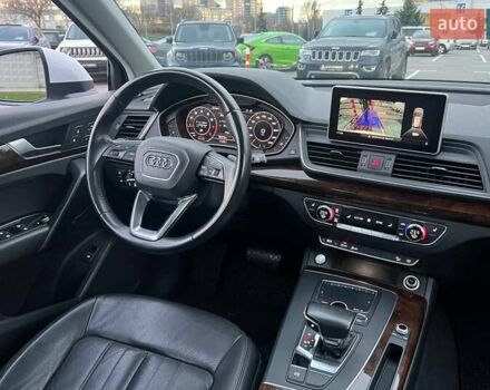 Белый Ауди Ку 5, объемом двигателя 2 л и пробегом 68 тыс. км за 26000 $, фото 12 на Automoto.ua