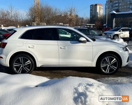 Белый Ауди Ку 5, объемом двигателя 2 л и пробегом 108 тыс. км за 29700 $, фото 7 на Automoto.ua