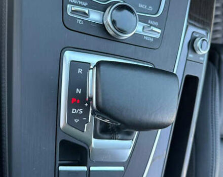 Белый Ауди Ку 5, объемом двигателя 1.98 л и пробегом 127 тыс. км за 27777 $, фото 36 на Automoto.ua