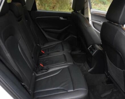 Белый Ауди Ку 5, объемом двигателя 2 л и пробегом 53 тыс. км за 12600 $, фото 14 на Automoto.ua