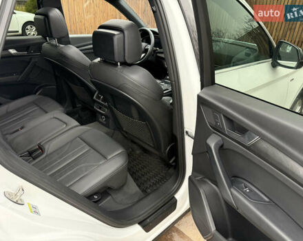 Белый Ауди Ку 5, объемом двигателя 1.98 л и пробегом 60 тыс. км за 26900 $, фото 14 на Automoto.ua