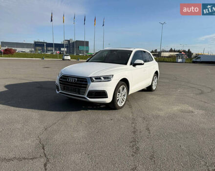 Белый Ауди Ку 5, объемом двигателя 1.98 л и пробегом 161 тыс. км за 23800 $, фото 2 на Automoto.ua