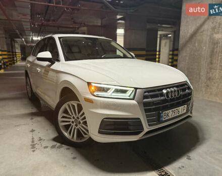 Ауді Ку 5 2017 у Рівному на Automoto.ua Білий Ауді Ку 5, об'ємом двигуна 1.98 л та пробігом 146 тис. км за 23900 $, фото 19 на Automoto.ua