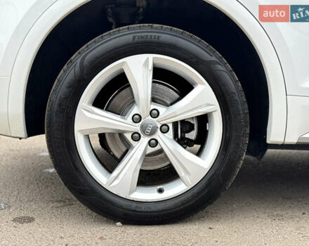 Белый Ауди Ку 5, объемом двигателя 1.98 л и пробегом 143 тыс. км за 25500 $, фото 8 на Automoto.ua