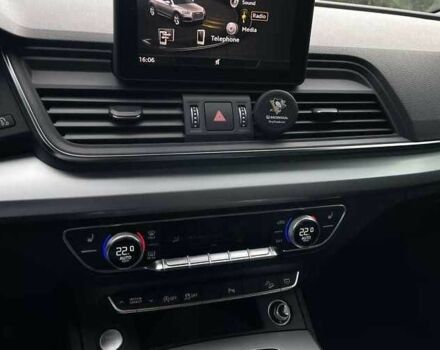 Білий Ауді Ку 5, об'ємом двигуна 2 л та пробігом 71 тис. км за 17600 $, фото 7 на Automoto.ua