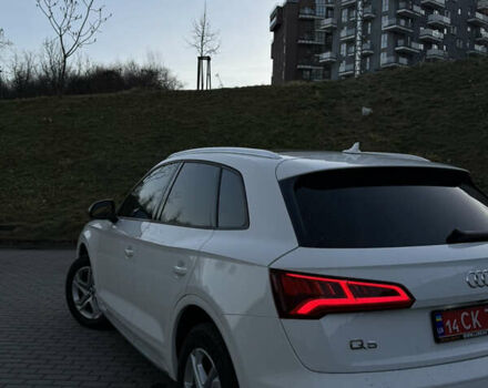 Білий Ауді Ку 5, об'ємом двигуна 1.98 л та пробігом 260 тис. км за 19000 $, фото 11 на Automoto.ua