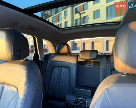 Белый Ауди Ку 5, объемом двигателя 1.98 л и пробегом 122 тыс. км за 27500 $, фото 24 на Automoto.ua