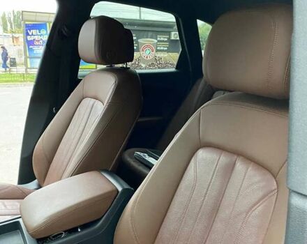 Белый Ауди Ку 5, объемом двигателя 1.98 л и пробегом 145 тыс. км за 25700 $, фото 6 на Automoto.ua