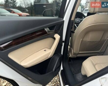 Білий Ауді Ку 5, об'ємом двигуна 2 л та пробігом 215 тис. км за 22000 $, фото 42 на Automoto.ua