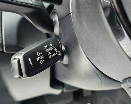 Білий Ауді Ку 5, об'ємом двигуна 2 л та пробігом 206 тис. км за 18500 $, фото 24 на Automoto.ua