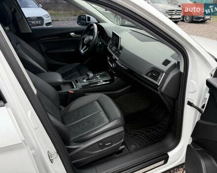 Белый Ауди Ку 5, объемом двигателя 1.98 л и пробегом 68 тыс. км за 25500 $, фото 27 на Automoto.ua