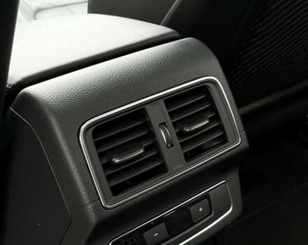 Белый Ауди Ку 5, объемом двигателя 2 л и пробегом 171 тыс. км за 21500 $, фото 17 на Automoto.ua