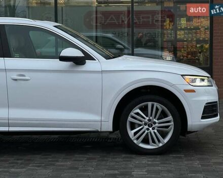 Белый Ауди Ку 5, объемом двигателя 2 л и пробегом 142 тыс. км за 25990 $, фото 14 на Automoto.ua