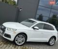Білий Ауді Ку 5, об'ємом двигуна 2 л та пробігом 163 тис. км за 26750 $, фото 6 на Automoto.ua