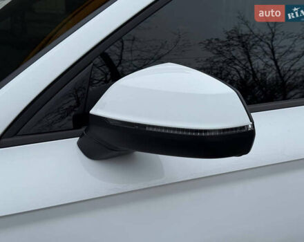 Белый Ауди Ку 5, объемом двигателя 1.98 л и пробегом 200 тыс. км за 22499 $, фото 16 на Automoto.ua