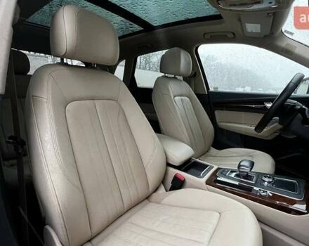 Белый Ауди Ку 5, объемом двигателя 2 л и пробегом 142 тыс. км за 25990 $, фото 69 на Automoto.ua