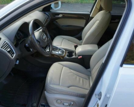 Ауді Ку 5 2017 у Черкасах на Automoto.ua Білий Ауді Ку 5, об'ємом двигуна 2 л та пробігом 64 тис. км за 5800 $, фото 7 на Automoto.ua