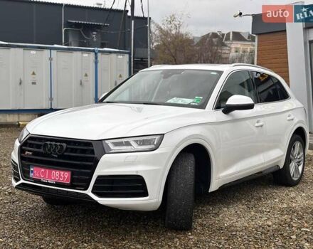 Білий Ауді Ку 5, об'ємом двигуна 2 л та пробігом 215 тис. км за 22000 $, фото 4 на Automoto.ua