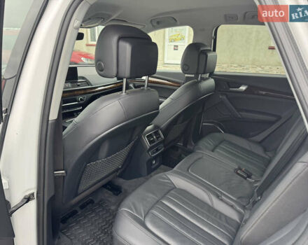 Белый Ауди Ку 5, объемом двигателя 1.98 л и пробегом 238 тыс. км за 18500 $, фото 29 на Automoto.ua