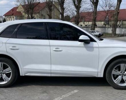 Білий Ауді Ку 5, об'ємом двигуна 1.98 л та пробігом 105 тис. км за 23499 $, фото 3 на Automoto.ua