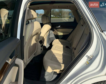 Белый Ауди Ку 5, объемом двигателя 1.98 л и пробегом 161 тыс. км за 23800 $, фото 12 на Automoto.ua