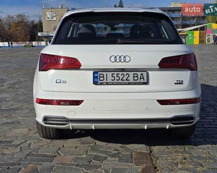 Білий Ауді Ку 5, об'ємом двигуна 1.97 л та пробігом 115 тис. км за 32000 $, фото 3 на Automoto.ua